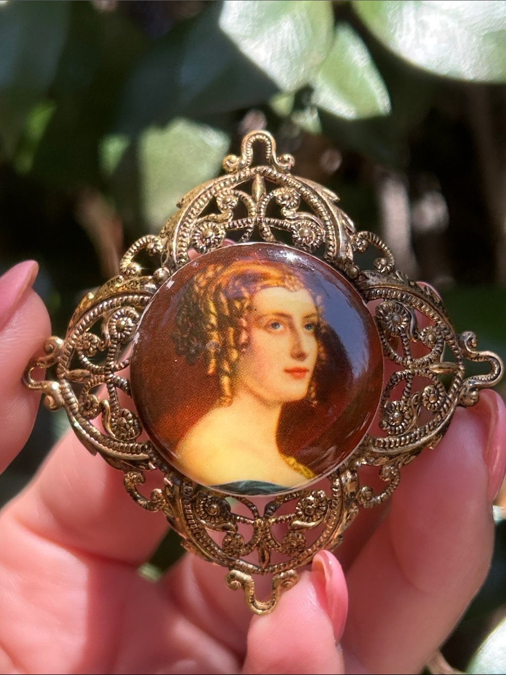 Western Germany Cameo Filigree Brooch